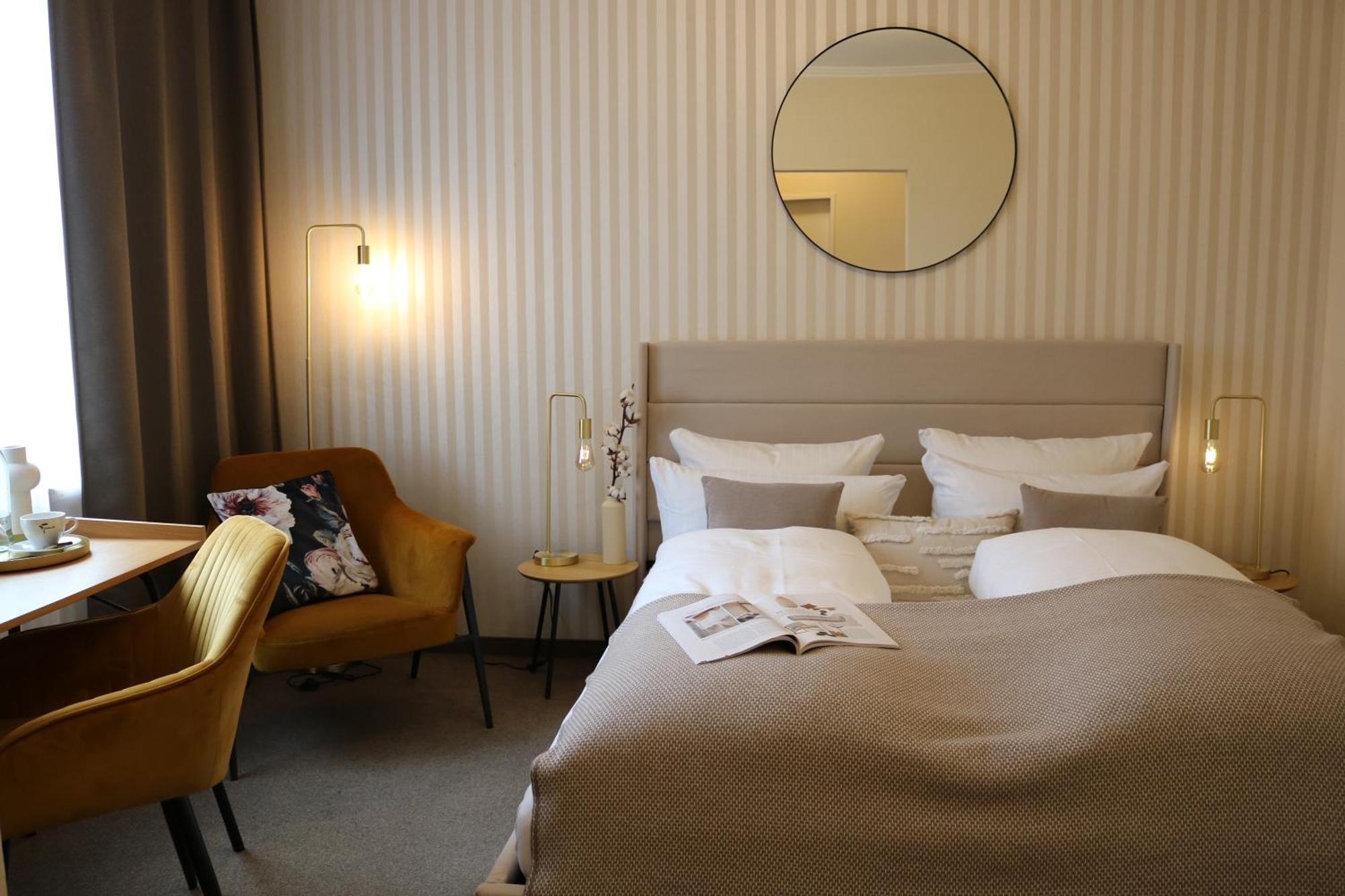 Hotel Stadt Hamburg Bad Salzuflen Ngoại thất bức ảnh