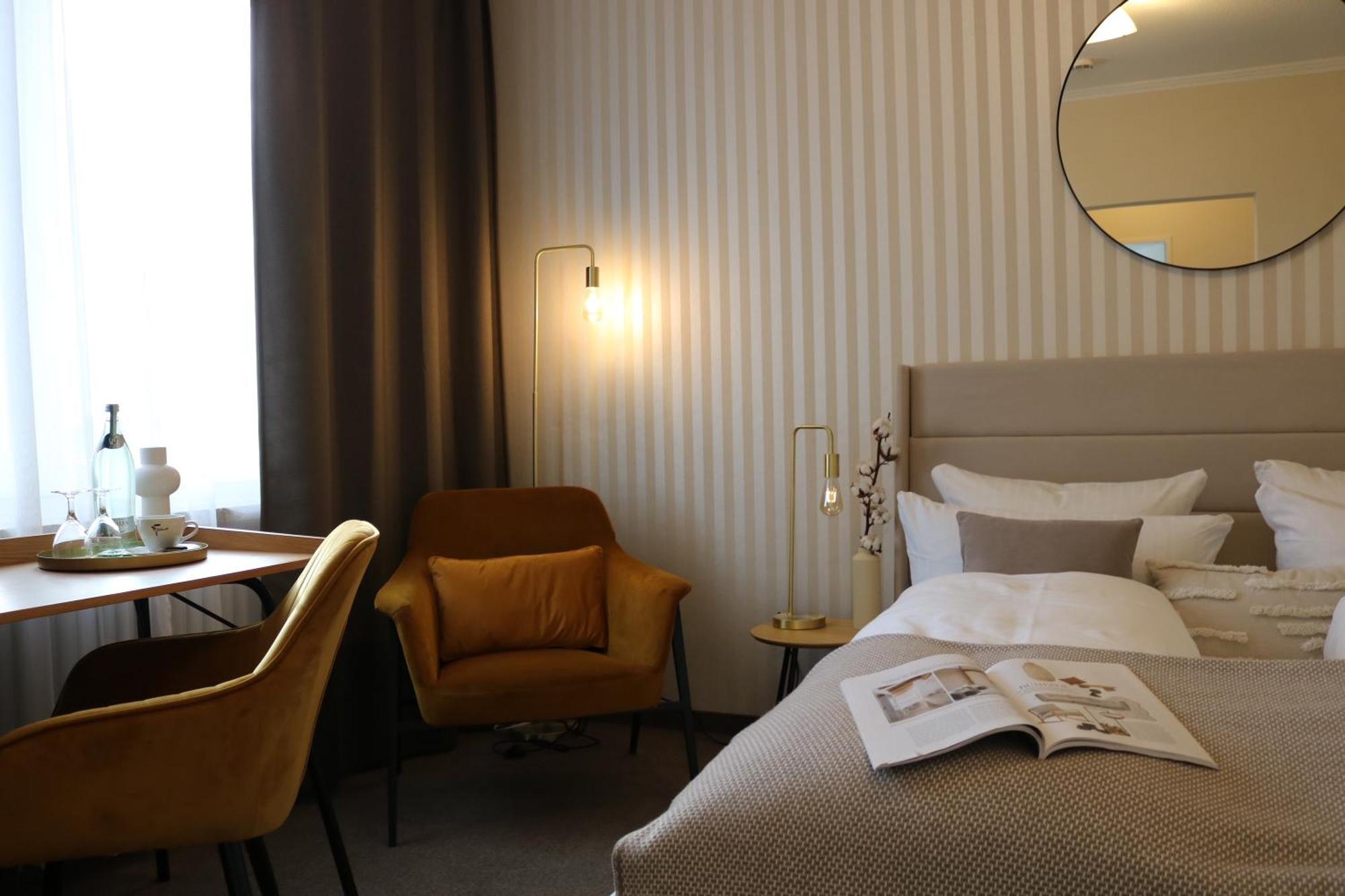Hotel Stadt Hamburg Bad Salzuflen Ngoại thất bức ảnh